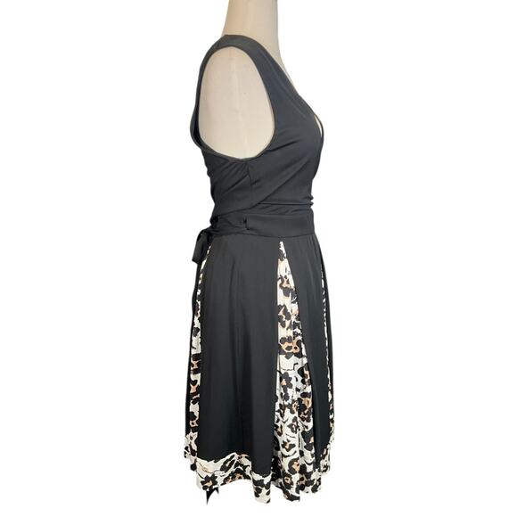 Diane von Furstenberg Black Wrap Dress Size 14 Silk Hem Classic Tie Side - Picture 3 of 11